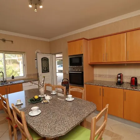 Villa Joia - 3 Bedroom With Swimming Pool In Boliqueime, Near Vilamoura, Algarve
