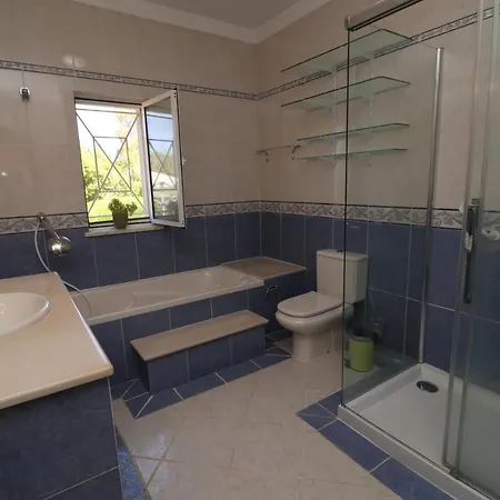 Jóia - 3 Bedroom With Swimming Pool In Boliqueime, Near Vilamoura, Algarve Villa *