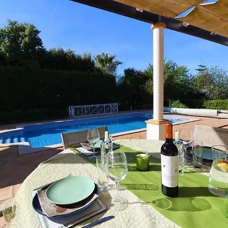 Villa Joia - 3 Bedroom With Swimming Pool In Boliqueime, Near Vilamoura, Algarve