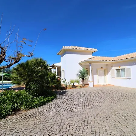 Joia - 3 Bedroom With Swimming Pool In Boliqueime, Near Vilamoura, Algarve Villa