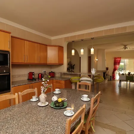 Joia - 3 Bedroom With Swimming Pool In Boliqueime, Near Vilamoura, Algarve * Boliqueime