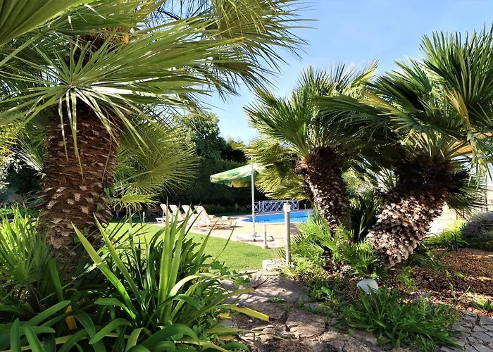 Joia - 3 Bedroom With Swimming Pool In Boliqueime, Near Vilamoura, Algarve فيلة *