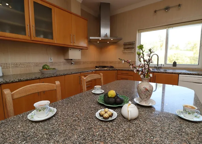 فيلة Joia - 3 Bedroom With Swimming Pool In Boliqueime, Near Vilamoura, Algarve بلوكويم