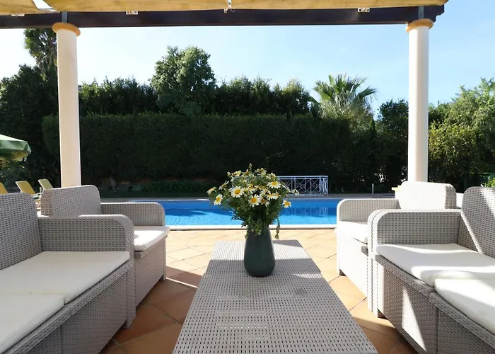 Joia - 3 Bedroom With Swimming Pool In Boliqueime, Near Vilamoura, Algarve فيلة بلوكويم