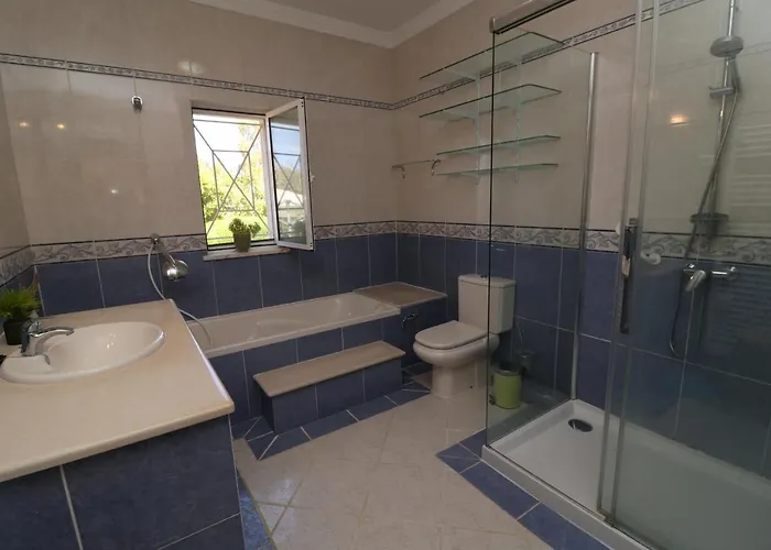 Joia - 3 Bedroom With Swimming Pool In Boliqueime, Near Vilamoura, Algarve فيلة *