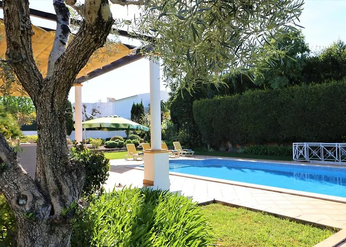 Joia - 3 Bedroom With Swimming Pool In Boliqueime, Near Vilamoura, Algarve فيلة