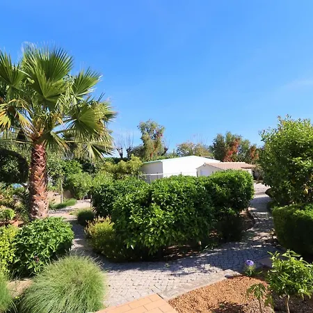 Joia - 3 Bedroom With Swimming Pool In Boliqueime, Near Vilamoura, Algarve 볼리케임